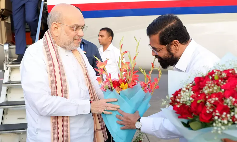 અમિત શાહ અને એકનાથ શિંદે વચ્ચે એરપોર્ટ પર કઈ ખિચડી રંધાઈ? શાહે શિંદેને કહ્યું, ‘તમે ચિંતા ન કરો’