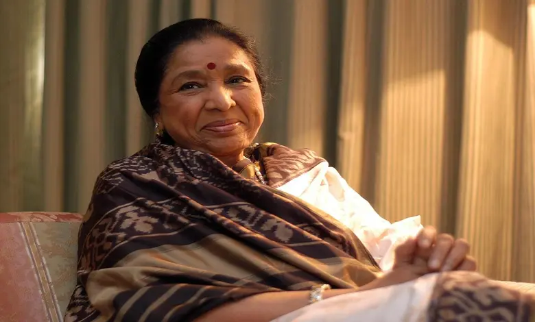 Birth Anniversary: એક ફિલ્મમાં એક્ટિંગનો પ્રયોગ આશાતાઈએ કરેલો હતો, 12,000થી વધુ ગીતને આપ્યો કંઠ