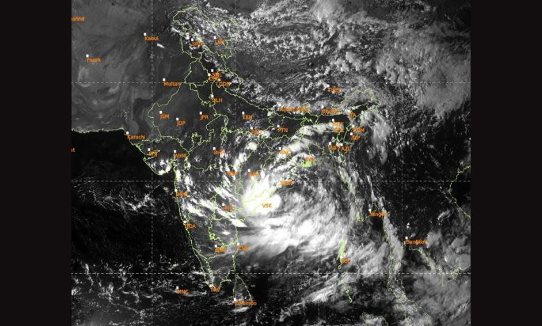 બંગાળની ખાડી પર સક્રિય બનેલી સિસ્ટમ ગુજરાતનાં ધોધમાર વરસાદનો નવો રાઉન્ડ લાવશે ? જાણો વિગત