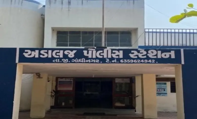 જામનગરના બિલ્ડરને આપઘાત કરવા મજબૂર કરનારા 11 વ્યાજખોર સામે ગાંધીનગરમાં ગુનો દાખલ