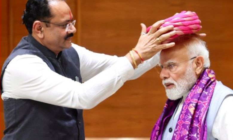 જીતુ વાઘાણી મળ્યા મોદીને, કઈ પાઘડી પહેરાવી ? શું કરી ચર્ચા ?
