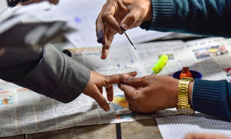 Navi Mumbai Voter List Scam: બેલાપુરમાં મનપા વોર્ડ ઓફિસના સરનામે 27 બોગસ મતદારો...