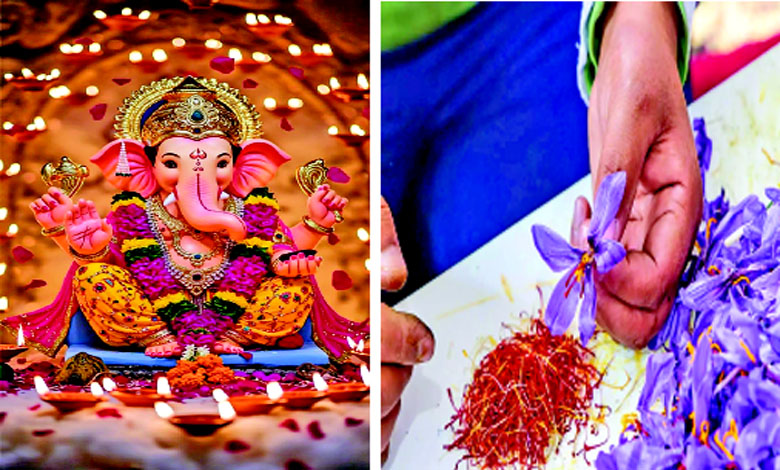 ઝબાન સંભાલ કે: પરથમ પહેલા સમરીએ સ્વામી તમને સૂંઢાળા