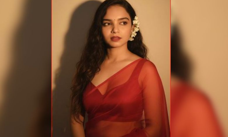ગાંધીનગરમાં ગળેફાંસો ખાનારી મહિલા કોન્સ્ટેબલે છેલ્લી શું કરી હતી પોસ્ટ ? પતિના મોત બાદ કયા નજીકના સગા સાથે કર્યા હતા લગ્ન