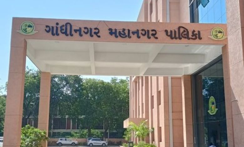 ગાંધીનગર મહાનગરપાલિકા ચૂંટણી 2026! 44 બેઠકો માટે મતદાન શરૂ, 2.59 લાખ મતદારો 130 ઉમેદવારોનું ભવિષ્ય નક્કી કરશે