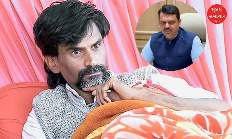 મરાઠા અનામત મુદ્દે મનોજ જરાંગેના સરકાર પર આકરા પ્રહાર: ‘ચોખ્ખા શબ્દોમાં કહી દો નહીં મળે, તો બીજા રાજ્યમાં જતા રહીએ’