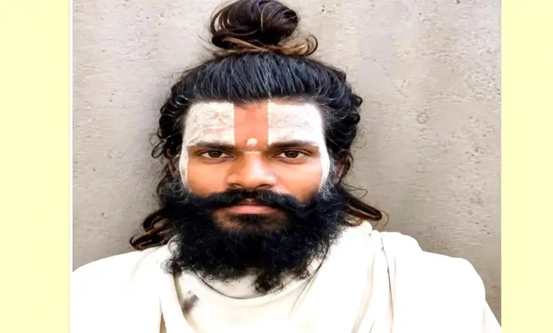 પ્રેમાનંદ મહારાજના શિષ્યએ ચાર માળથી કૂદીને આપ્યો જીવ, પ્રાઇવેટ પાર્ટ કપાયેલો મળતા રહસ્ય ઘેરું!