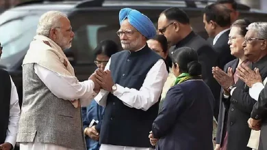 Prime Minister Narendra Modi wishing former Prime Minister Manmohan Singh on his 91st birthday