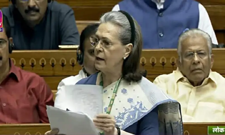 Parliament Special Session Live Updates_ Sonia Gandhi supports women's quota Bill