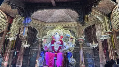 Amit Shah visiting Lalbaug Raja during Ganesh Festival 2023