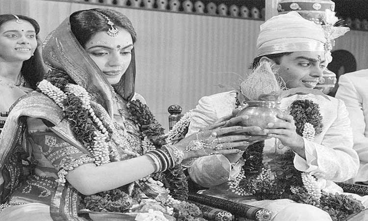 Mukesh Ambani Marriage Photo