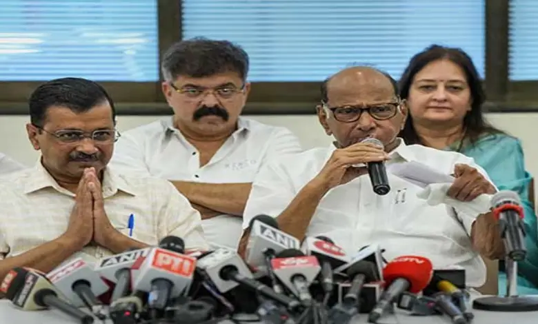 Arvind Kejriwal and Sharad Pawar discuss a seat-sharing arrangement for the upcoming Lok Sabha elections in Delhi