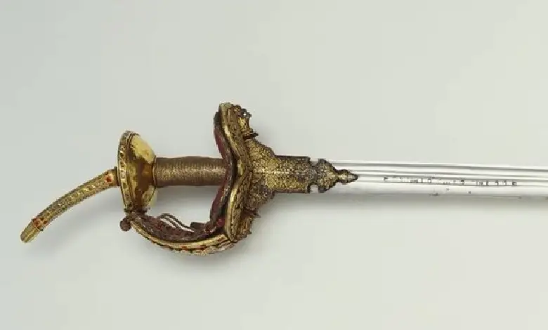 A photo of Chhatrapati Shivaji Maharaj's Jagdamba Talwar sword, which is currently in the Victoria and Albert Museum in London
