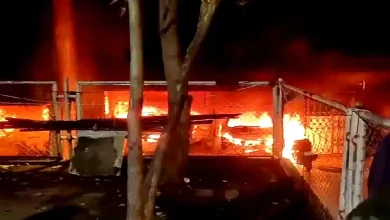 A massive fire broke out at a building in Goregaon, Mumbai, India, killing 7 people