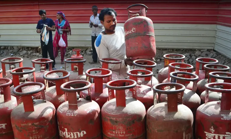 A government handout has resulted in a significant reduction in the price of LPG cylinders.