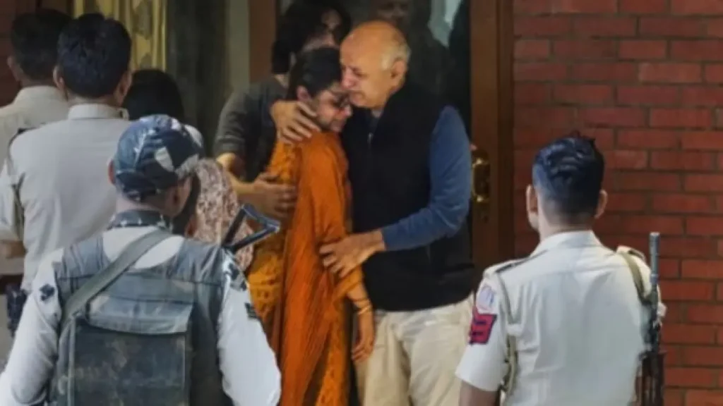 Manish Sisodia gets emotional after hugging his sick wife.