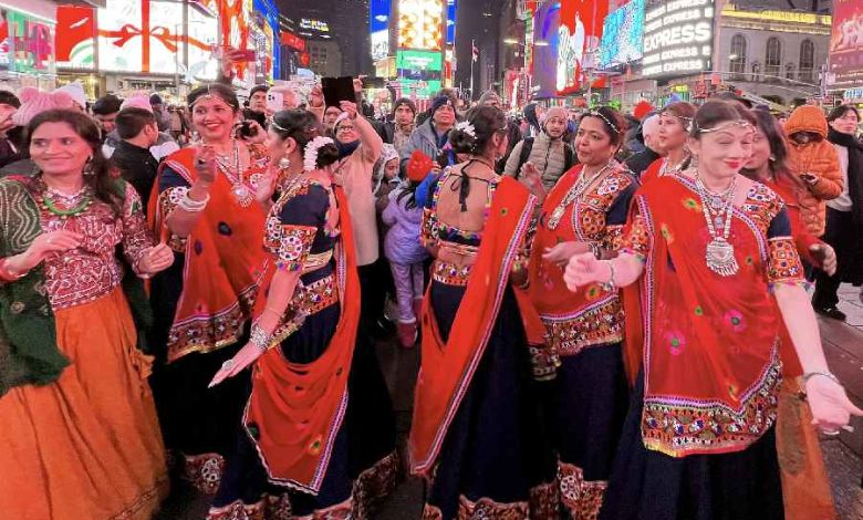 New York's Times Square turned into a square! US-based Gujaratis flocked to Garba