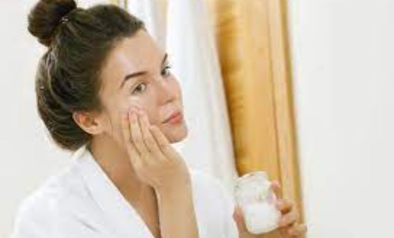 Does skin get dry in winter? So follow this home remedy for glowing skin