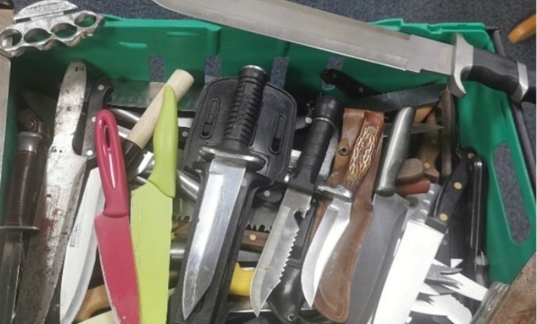 202 knives of various types seized from near police headquarters: Accused arrested