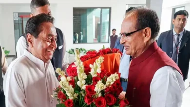 Madhya Pradesh chief minister Shivraj Singh Chouhan being greeted by Congress state president Kamal Nath after BJP's victory in the state assembly elections in Bhopal on Monday