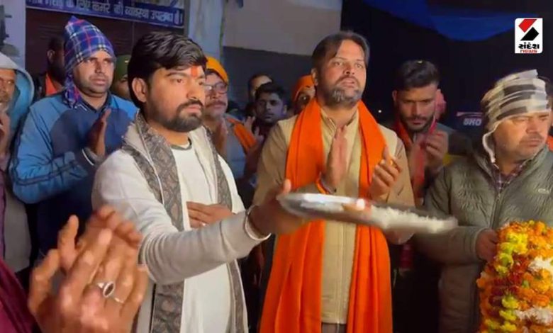 Dedicated Hindu youths embarking on a foot pilgrimage to Ayodhya from PM Modi's hometown.