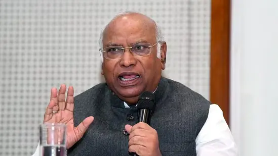 BJP condemned Congress president's statement on Lok Sabha elections: Khargen gave this reply