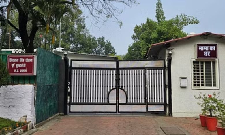 Government bungalow disappeared overnight in Madhya Pradesh, Congress made this big allegation