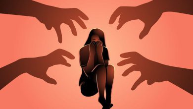 Boyfriend raped a minor with friends