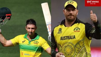 Two Australian batsmen retired in two days