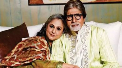Amitabh Bachchan calls his wife Jaya Bachchan at home!