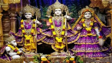 Ram Manidr Rama Cloths
