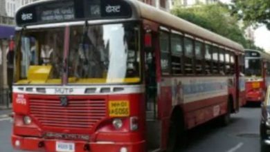 Mumbai's BEST buses suffer from people Who traveling without tickets
