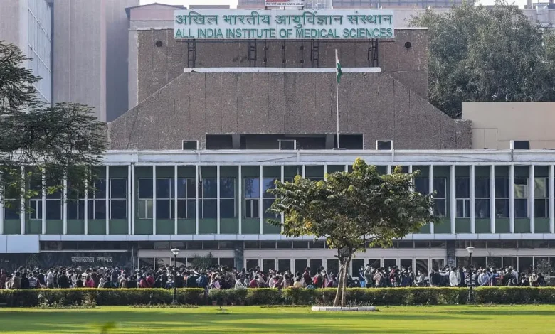 'Hey Ram': Half-day rule at AIIMS and other Delhi hospitals on Monday, Opposition MPs react