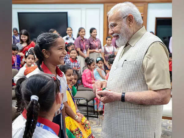 National Girl Child Day: Prime Minister Modi hailed the indomitable will power and achievements of girls