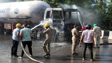 Chemical tanker overturns in Palghar: Traffic affected for four hours