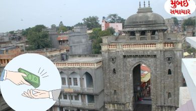 Accounts officer of famous Tuljabhavani temple trust caught taking bribe