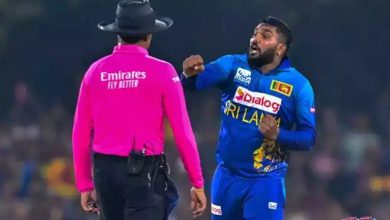 The Sri Lankan captain had a hard time scolding the umpire