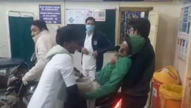 viral video: Like 3 Idiots, this man also entered the hospital with a bike