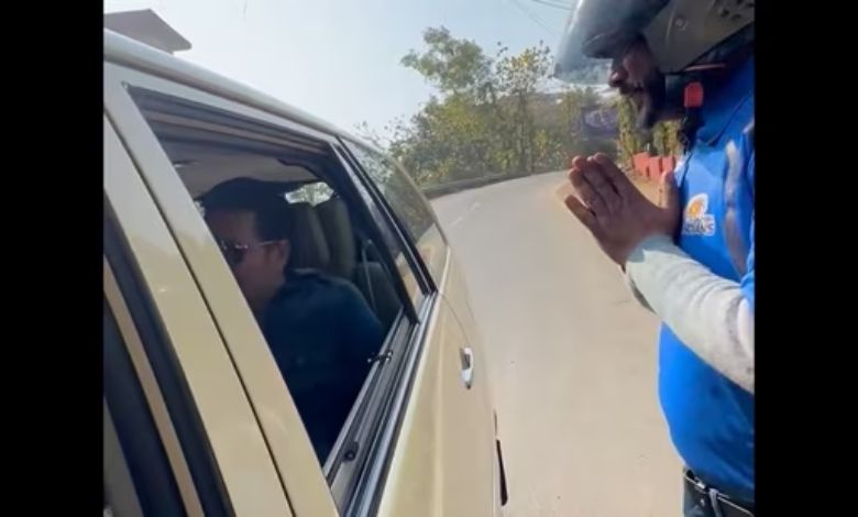 What did Sachin Tendulkar do by standing the car in the middle of the road? The video went viral...