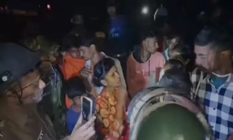Two communities clash during Saraswati idol immersion in Bhagalpur, Bihar