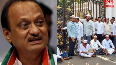 Protest outside of the Ajit Pawar House