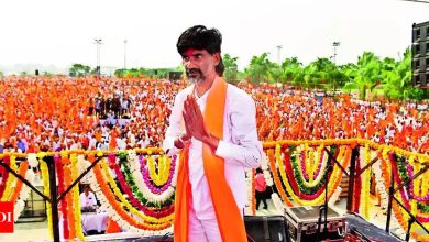 Maratha Reservation: Jarange's plan to come to Mumbai cancelled, internet service stopped in Attla district