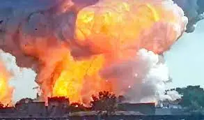 Massive explosion in firecrackers factory in Kaushambi, many killed