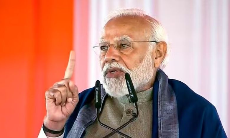 PM Modi advises ministers, 'Avoid controversies, give thoughtful statements': Sutra
