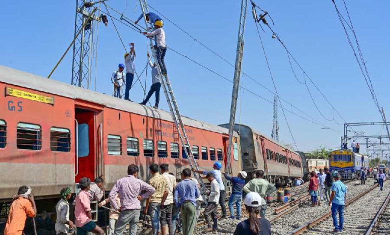 Due to this the Sabarmati-Agra Express train derailed due to an accident, revealed in the investigation report.