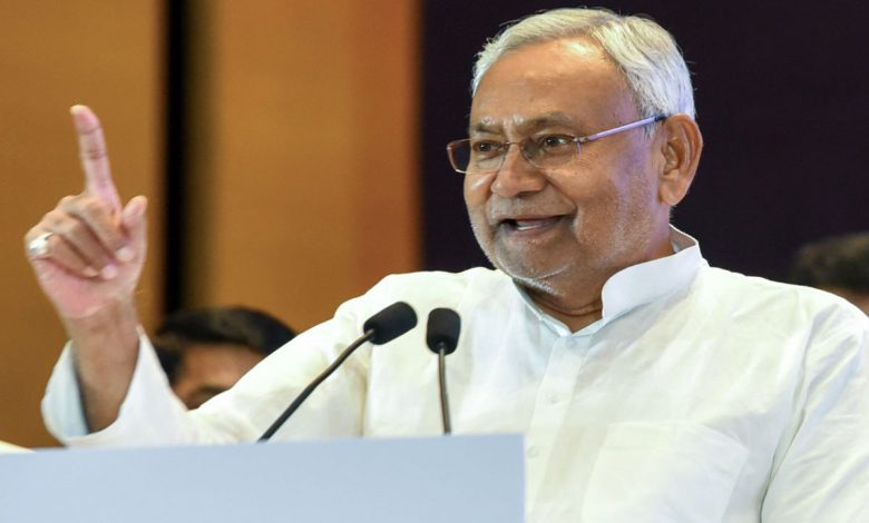 Happy Birthday: Who made Nitish Kumar CM for the first time?