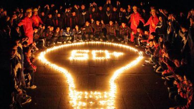 Celebrating Earth Hour Day from India Gate to Eiffel Tower, Watch Video