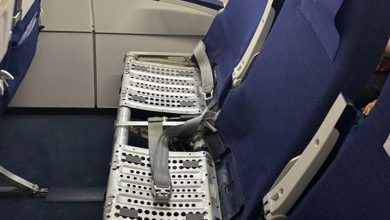 of the plane, the passenger took pictures and went viral, IndiGo gave this answer