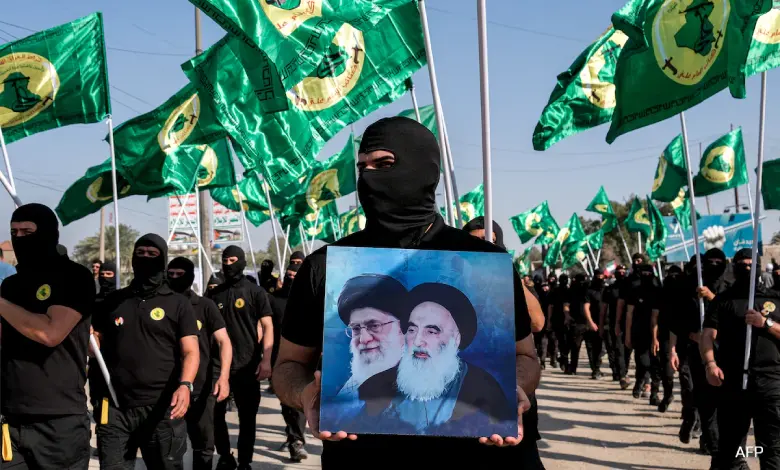 Iran and Israel with symbolic military icons