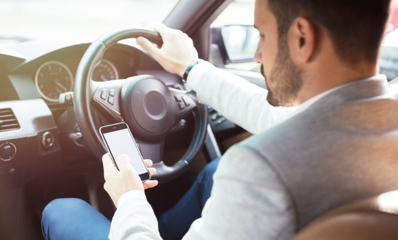 Carelessness: 149 percent increase in mobile phone users while driving